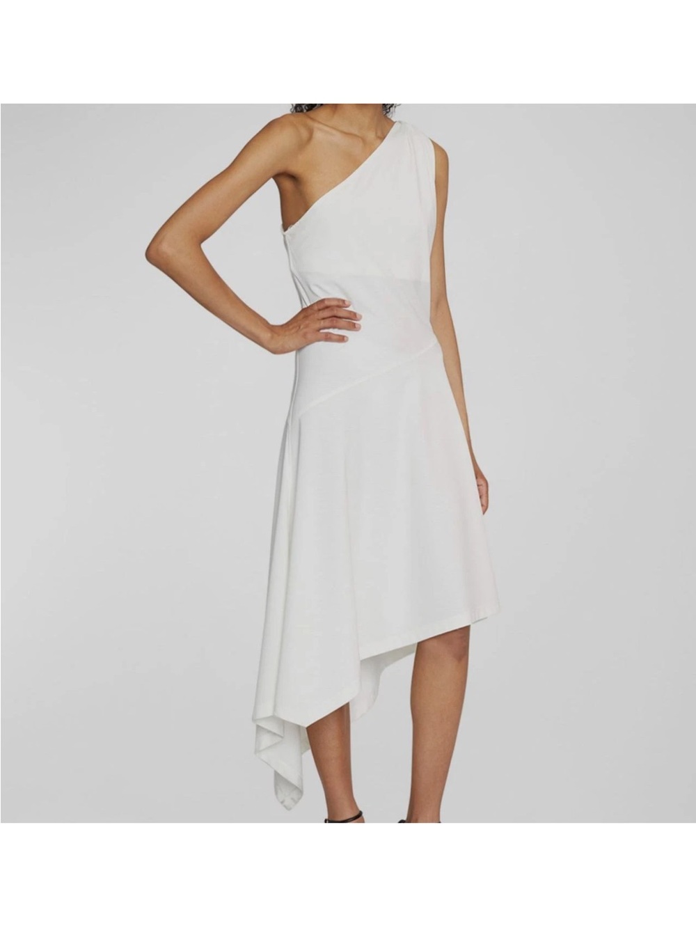 Jw Anderson  White One-Shoulder Dress with Gold Accent